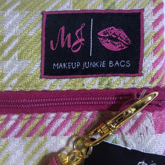 NEW Makeup Junkie Bag Size Mini Sweet Plaid - Picture 3 of 8